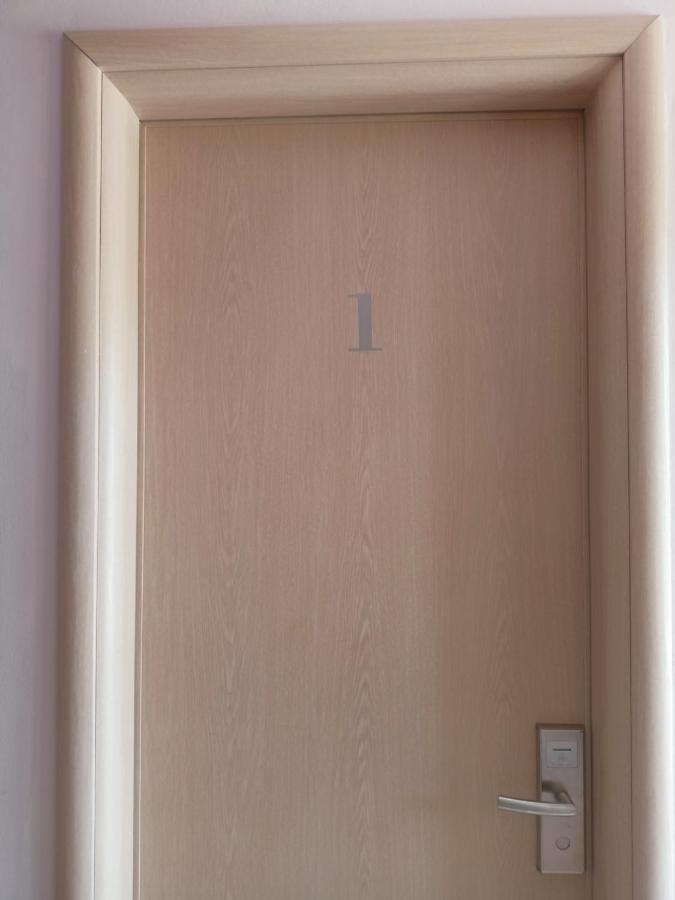 Finikas Rooms Agia Marina  Habitación foto